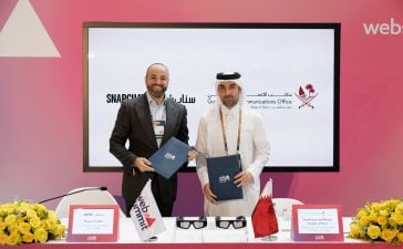 From left, Hussein Freijeh, General Manager of Snap Inc, and Sheikh Jassim bin Mansour bin Jabor Al Thani, Director of the GCO and Chairman of the Permanent Web Summit Organising Commitee sign an MoU for the Augmented Reality AR Academy