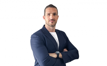 Edmond Bouez, Chief Revenue Officer, Rotana Signs.