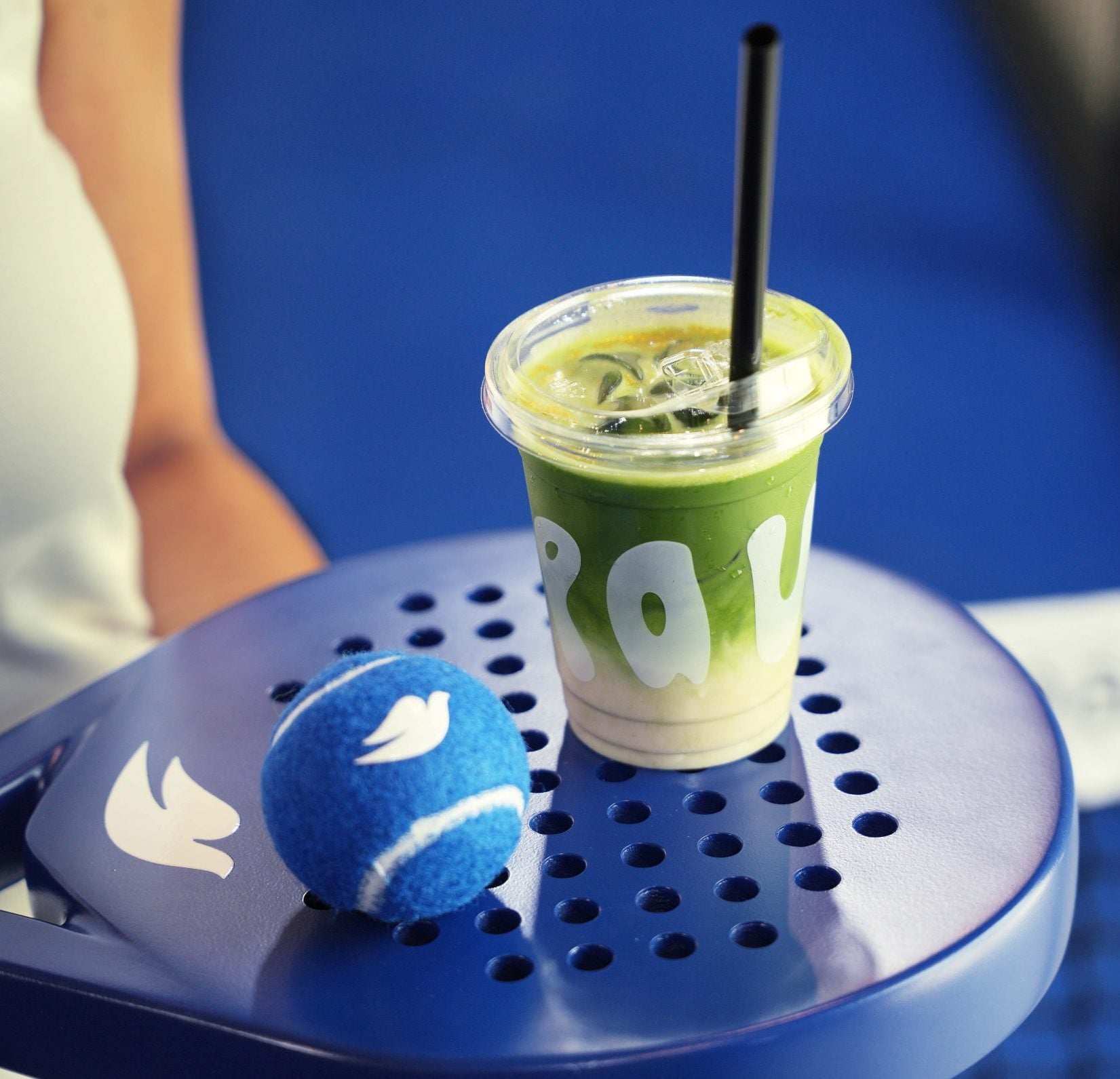 Dove x Paus activation