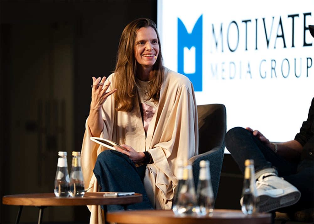 Lucy Harvey, Chief Growth Officer – MENAT, Burson, moderates the CCOs Unplugged panel discussion.