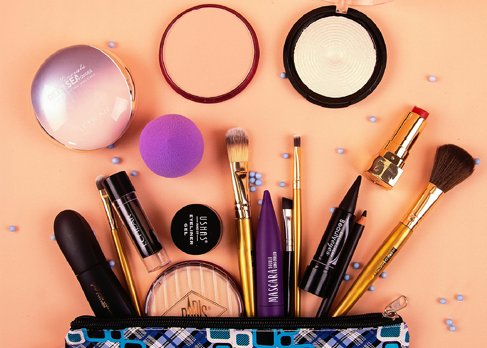 Qatar’s beauty industry is booming, led by Gen Z trends, K-Beauty, and skin-first makeup, with brands like Sephora, MAC, and Hermès.