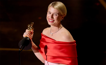 Jessie Buckley wins the Academy Award for Best Actress at the Oscars 2026.